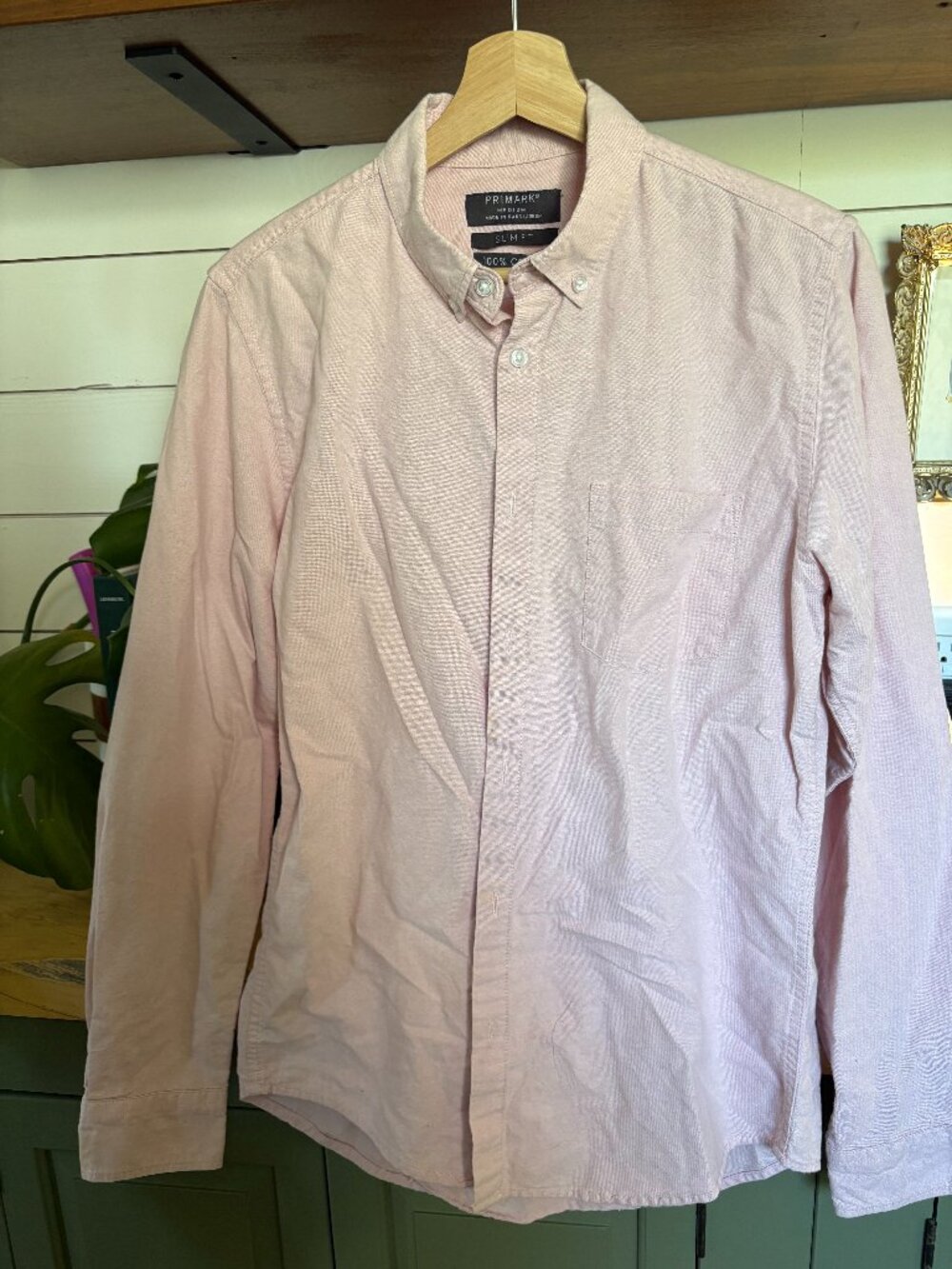 Primark Light Pink Button Down Shirt – Men’s M (Slim Fit)